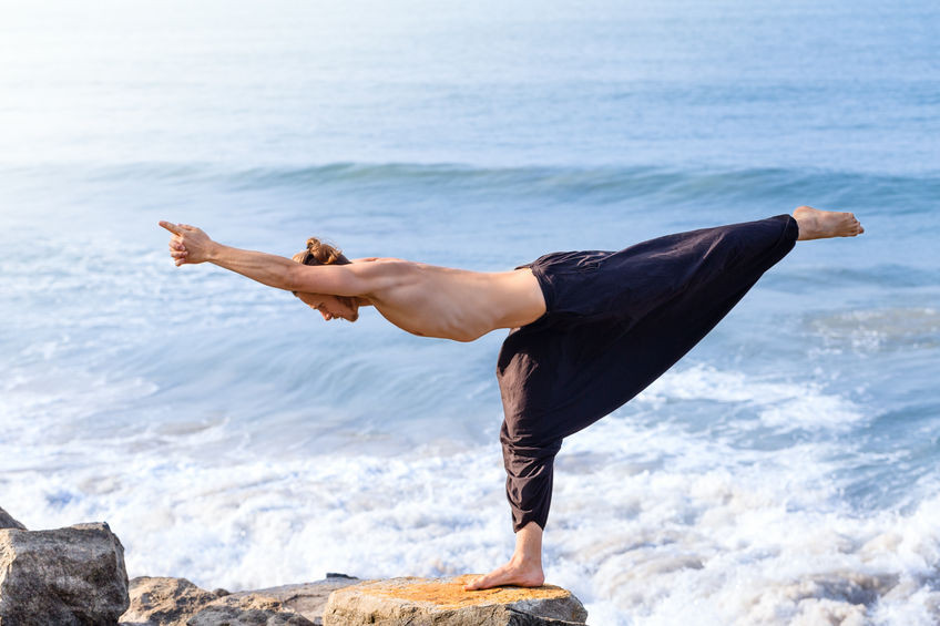 Virabhadrasana III pour les débutants comment réaliser la psture du guerrier III