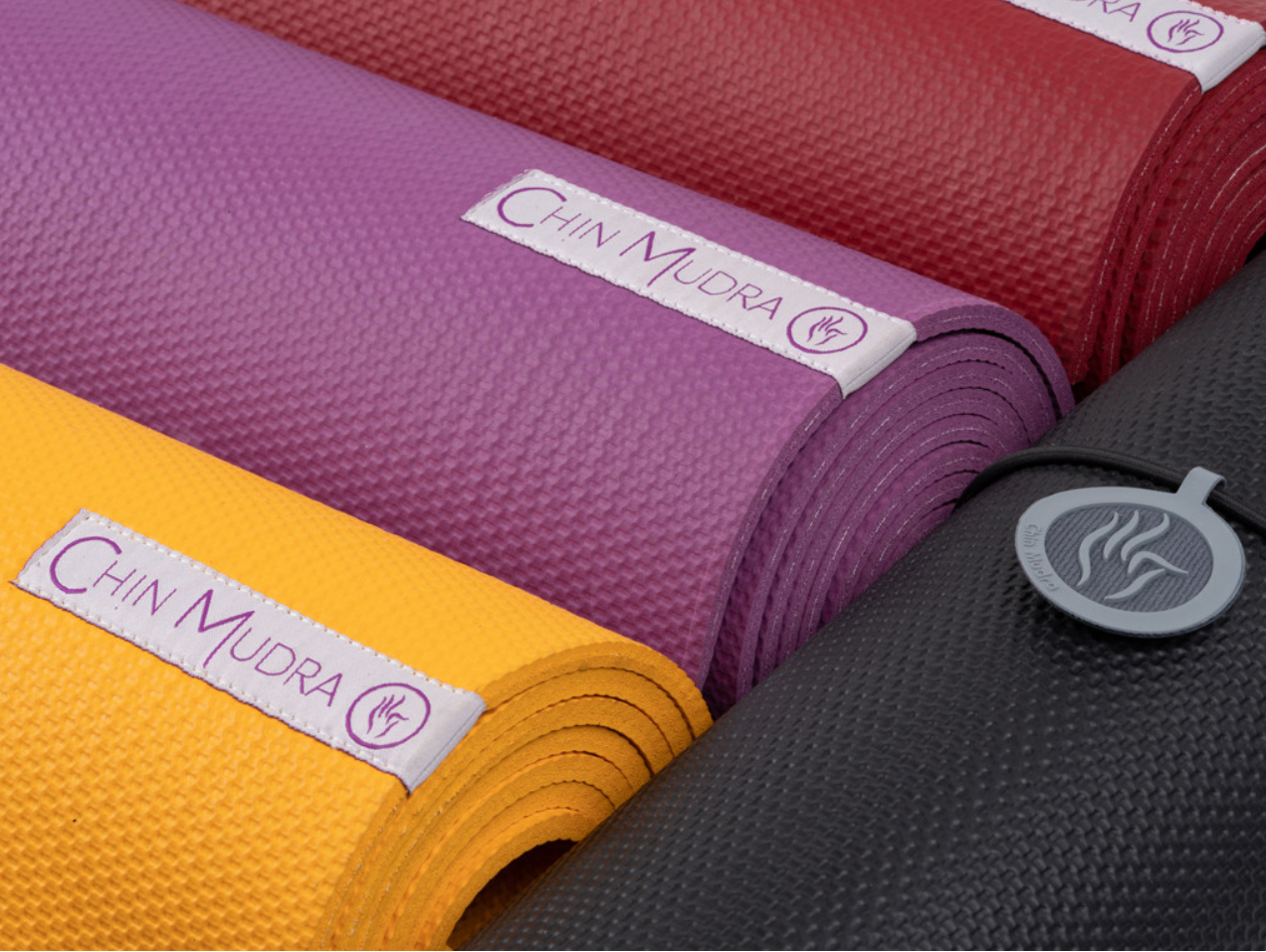 Le tapis de yoga Intensive-Mat pour les pratiquants assidus et les séances intensives de yoga Découvrez les Tapis de yoga Intensive-Mat 4 et 6 mm crée par Chin Mudra